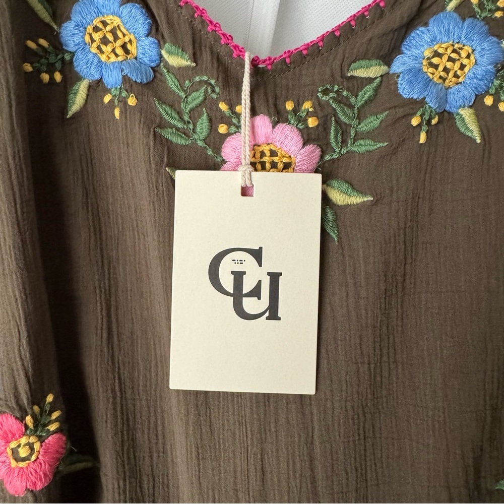 Chasing unicorn embroidered maxi dress - Picture 6 of 6